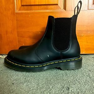 Doc Marten Chelsea Boot
